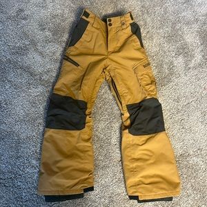 Burton boys snowboard and ski pants (size S 7/8)